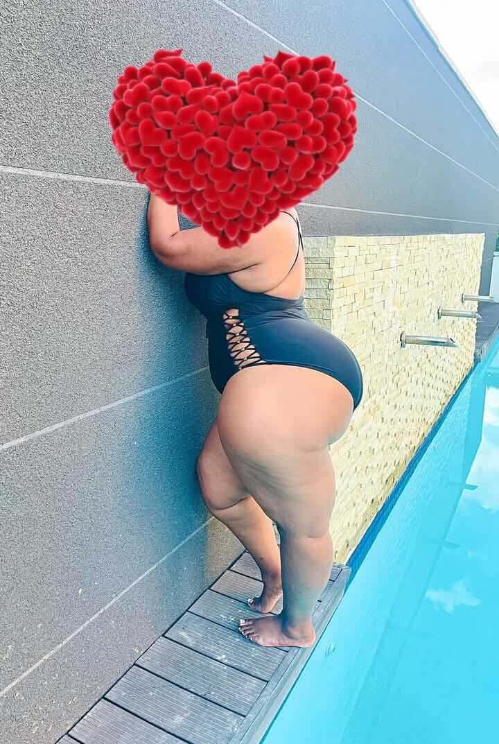 מלודי – חיפה – מלאה בחורה אפריקאית מחול